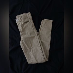 American Eagle Khaki skinny jeans